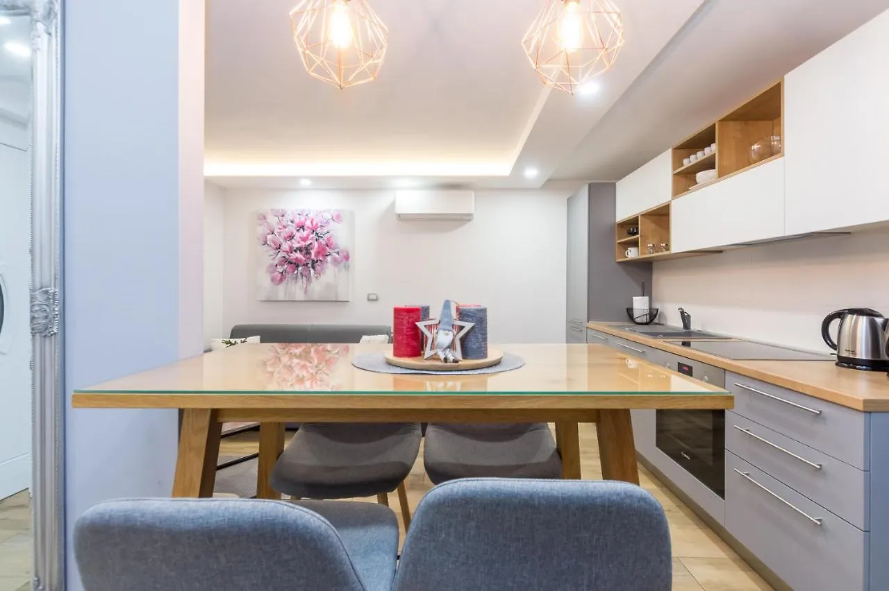Lavanda Maslina - New Luxury Apartments Pula 0*,  Croatia
